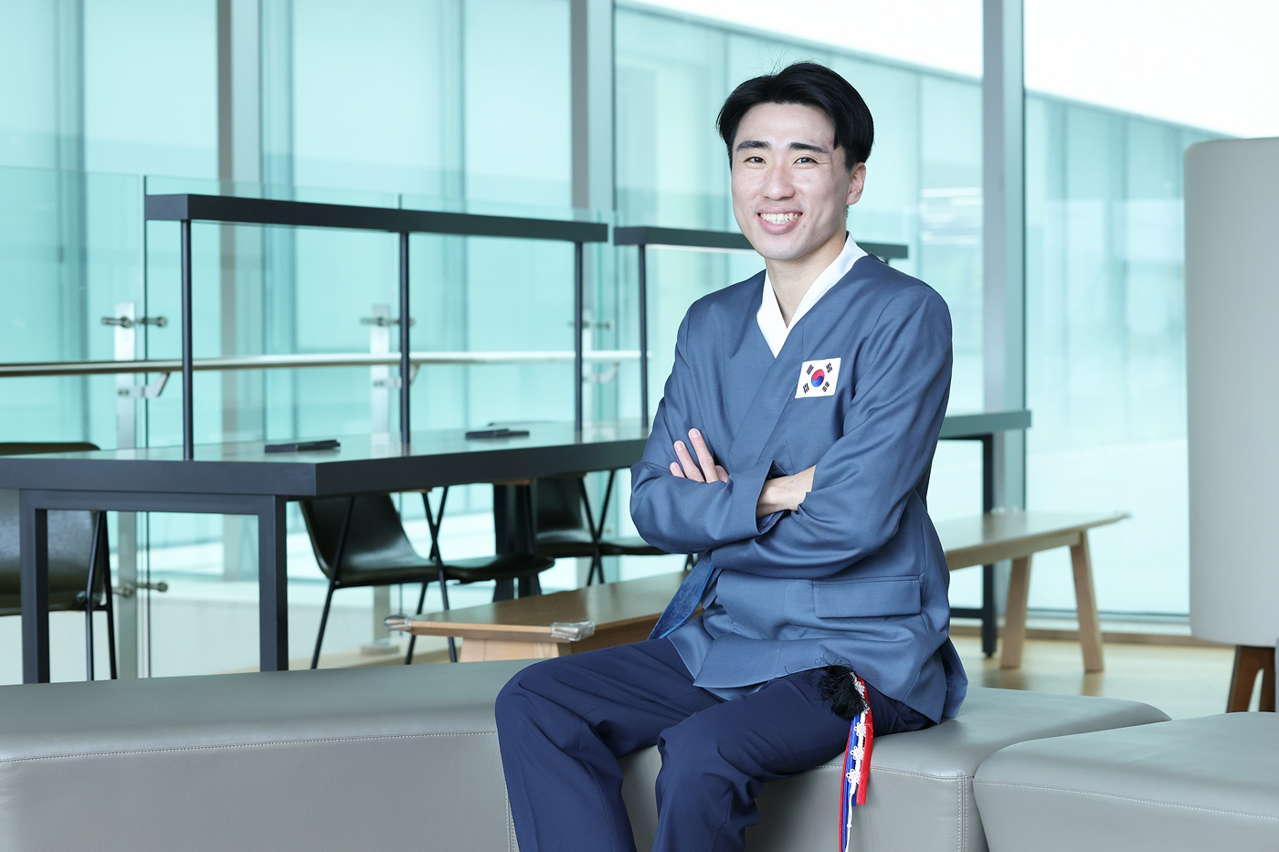 사진은 중국 상하이에서 열리는 제48회 국제기능올림픽(WorldSkills Shanghai 2026) 클라우드컴퓨팅 종목 국제지도위원으로 참가하는 LG유플러스 UCube DAX팀 소속 배주혁 기술책임.